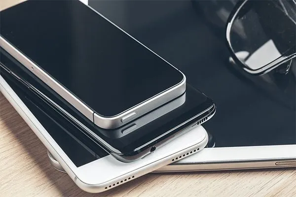 Лучший iPhone 2025: какой выбрать?